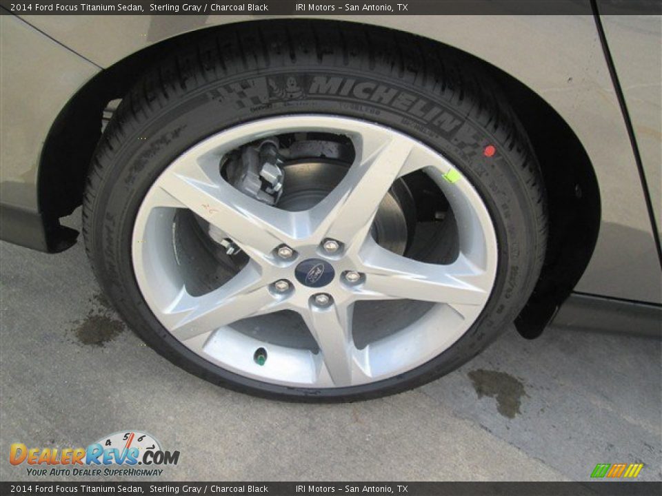 2014 Ford Focus Titanium Sedan Sterling Gray / Charcoal Black Photo #8