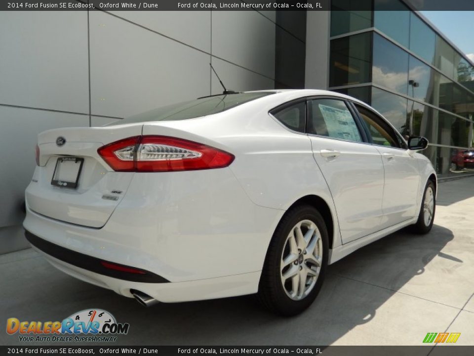 2014 Ford Fusion SE EcoBoost Oxford White / Dune Photo #2