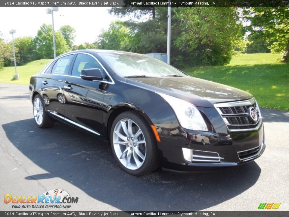 Front 3/4 View of 2014 Cadillac XTS Vsport Premium AWD Photo #3
