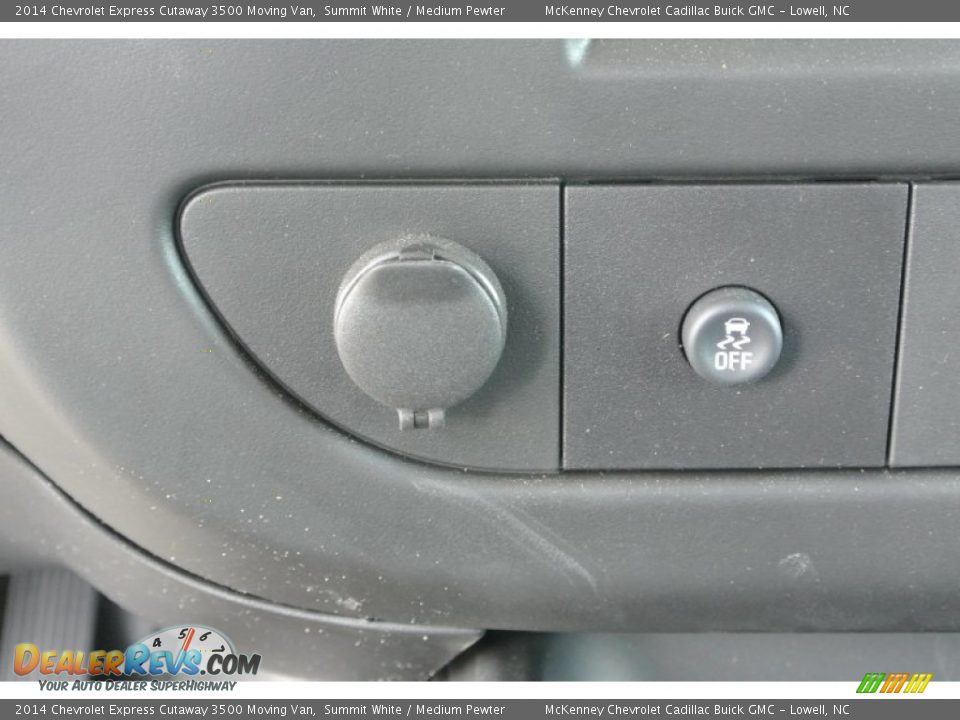 2014 Chevrolet Express Cutaway 3500 Moving Van Summit White / Medium Pewter Photo #12