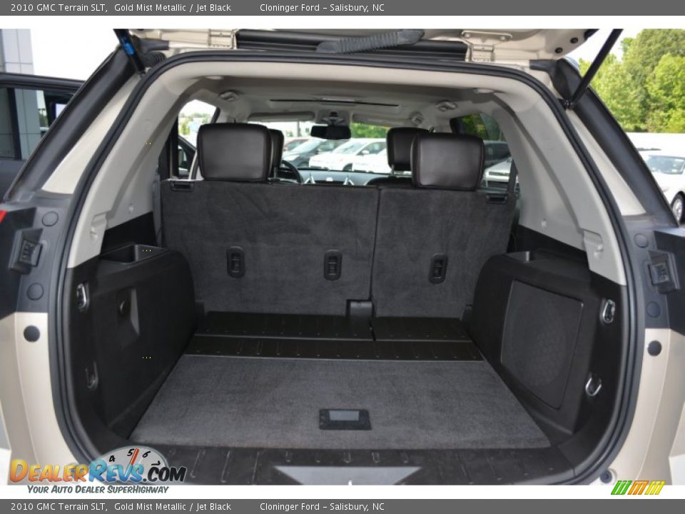 2010 GMC Terrain SLT Gold Mist Metallic / Jet Black Photo #12