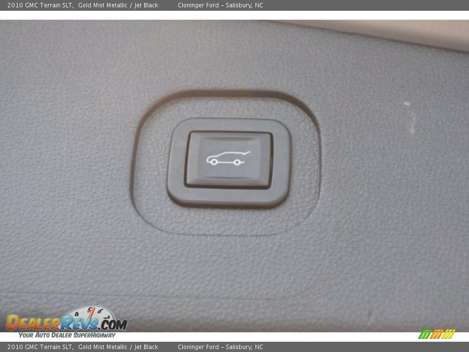 2010 GMC Terrain SLT Gold Mist Metallic / Jet Black Photo #13