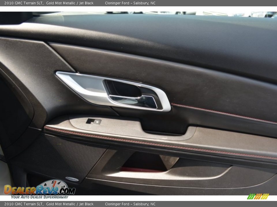 2010 GMC Terrain SLT Gold Mist Metallic / Jet Black Photo #15