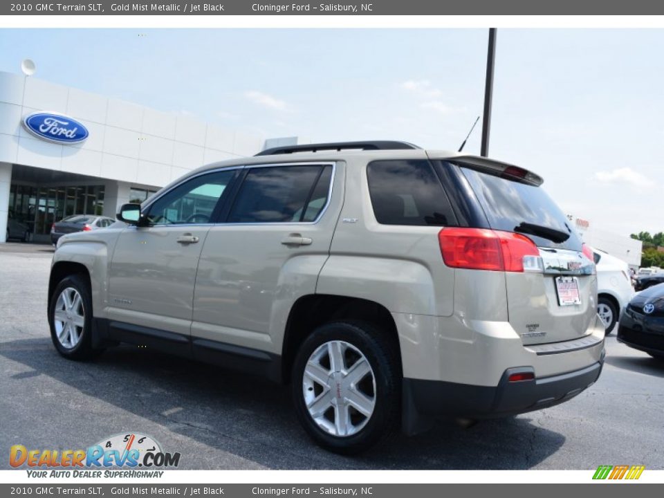 2010 GMC Terrain SLT Gold Mist Metallic / Jet Black Photo #31