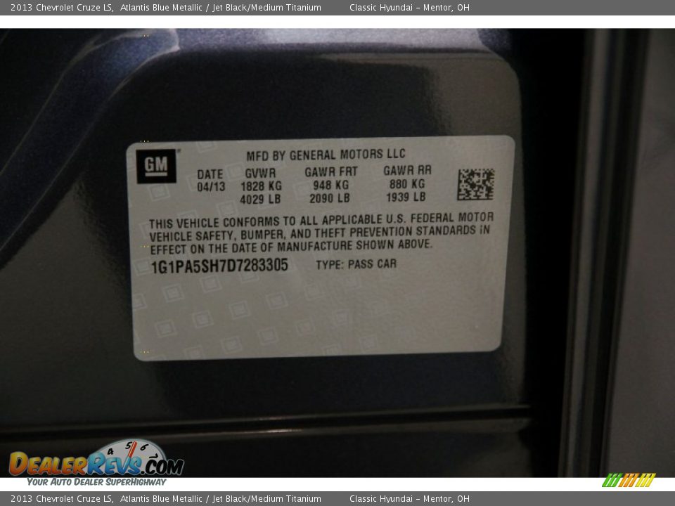 2013 Chevrolet Cruze LS Atlantis Blue Metallic / Jet Black/Medium Titanium Photo #16