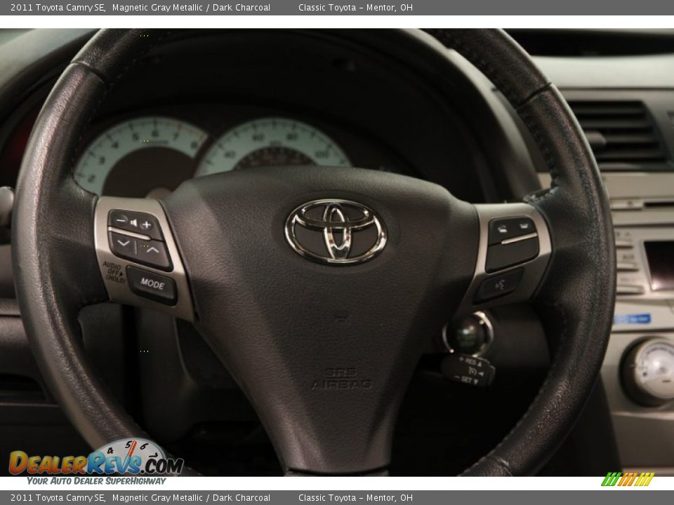 2011 Toyota Camry SE Magnetic Gray Metallic / Dark Charcoal Photo #7
