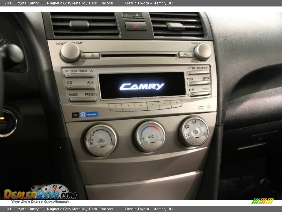2011 Toyota Camry SE Magnetic Gray Metallic / Dark Charcoal Photo #9