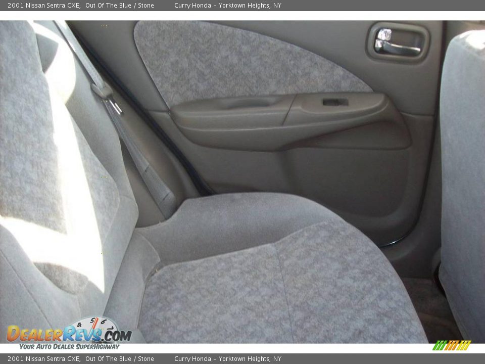 2001 Nissan Sentra GXE Out Of The Blue / Stone Photo #11