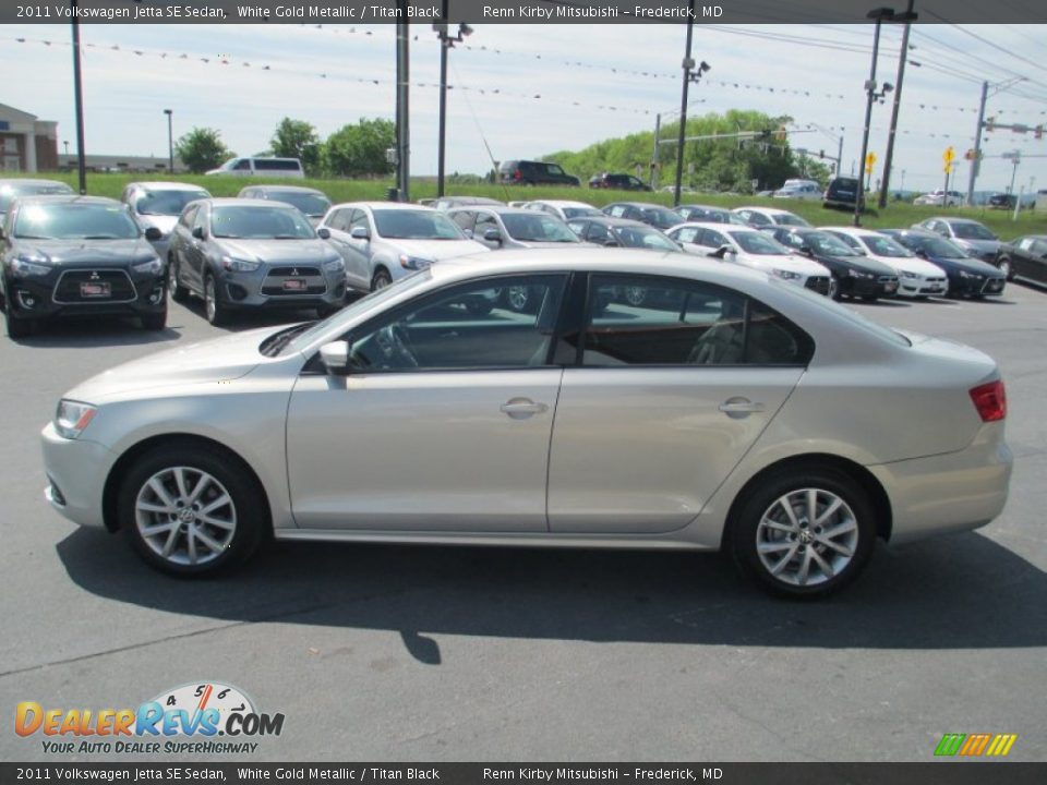 2011 Volkswagen Jetta SE Sedan White Gold Metallic / Titan Black Photo #4