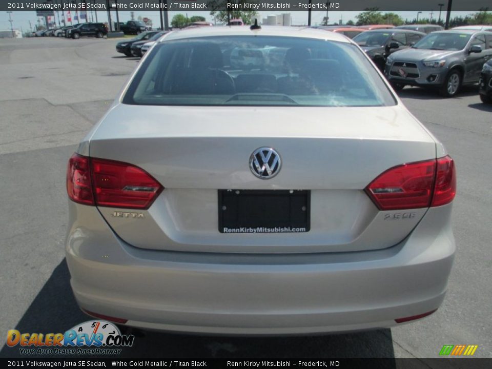 2011 Volkswagen Jetta SE Sedan White Gold Metallic / Titan Black Photo #5