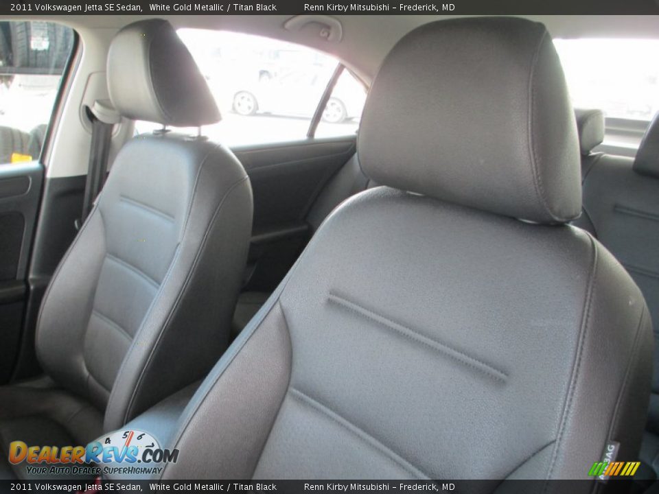 2011 Volkswagen Jetta SE Sedan White Gold Metallic / Titan Black Photo #11