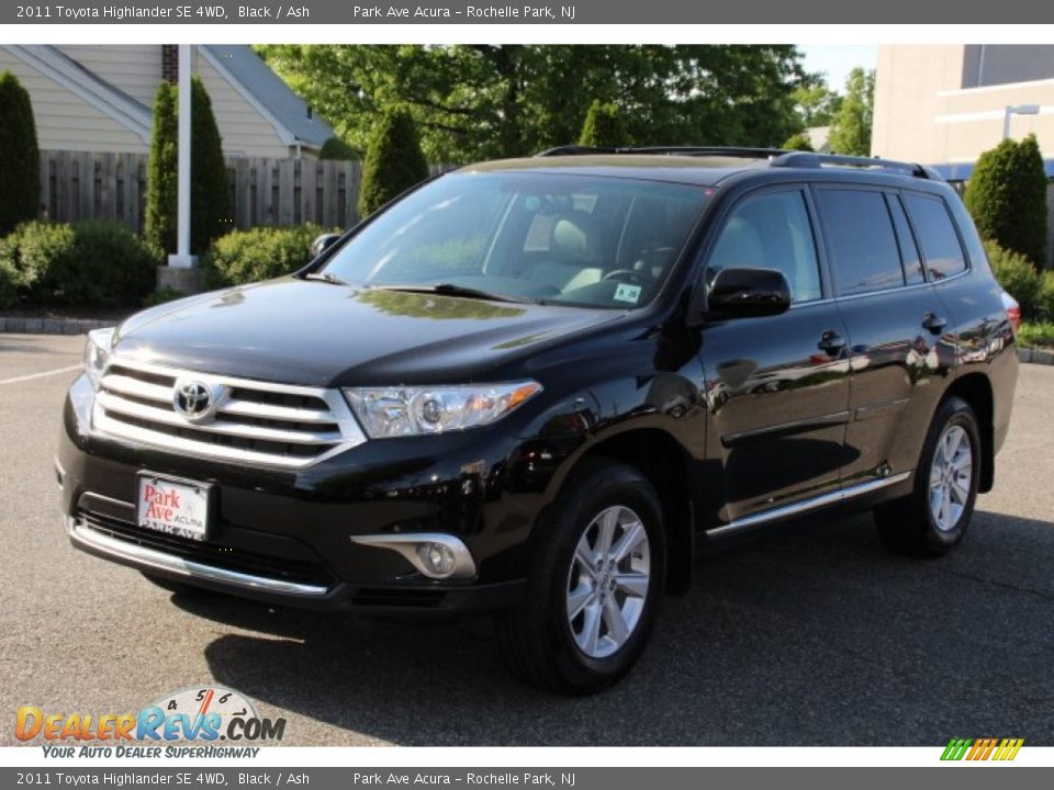 2011 Toyota Highlander SE 4WD Black / Ash Photo #7