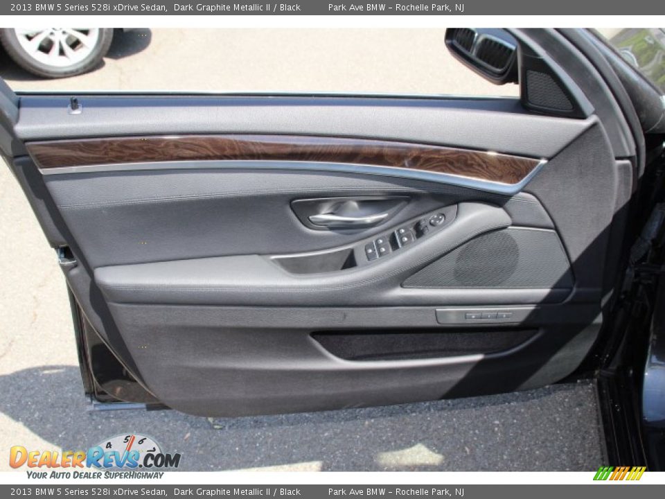 2013 BMW 5 Series 528i xDrive Sedan Dark Graphite Metallic II / Black Photo #9