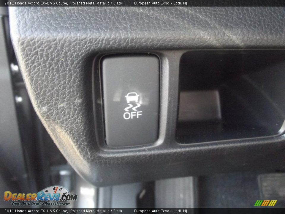 2011 Honda Accord EX-L V6 Coupe Polished Metal Metallic / Black Photo #20