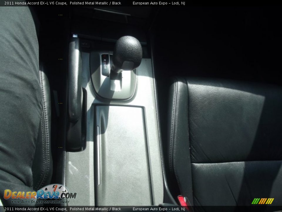 2011 Honda Accord EX-L V6 Coupe Polished Metal Metallic / Black Photo #34