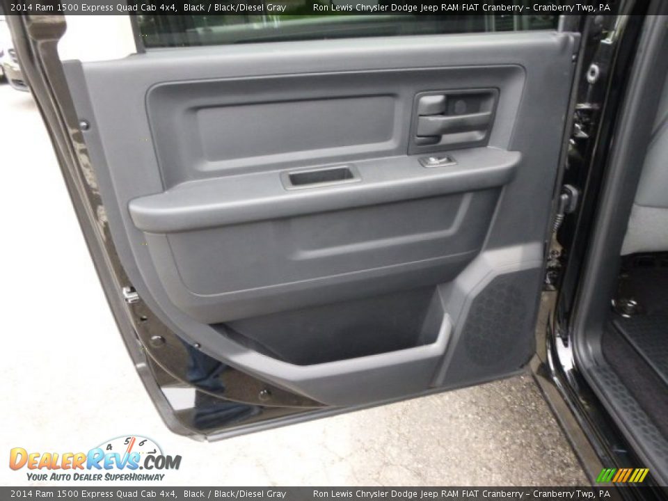 2014 Ram 1500 Express Quad Cab 4x4 Black / Black/Diesel Gray Photo #13