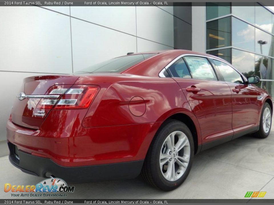 2014 Ford Taurus SEL Ruby Red / Dune Photo #2