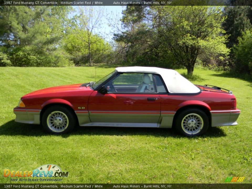 1987 Ford Mustang GT Convertible Medium Scarlet Red / White Photo #10