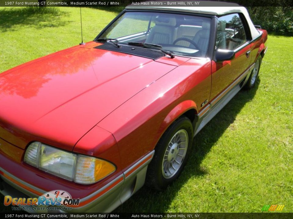 1987 Ford Mustang GT Convertible Medium Scarlet Red / White Photo #31