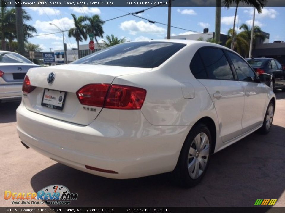 2011 Volkswagen Jetta SE Sedan Candy White / Cornsilk Beige Photo #5