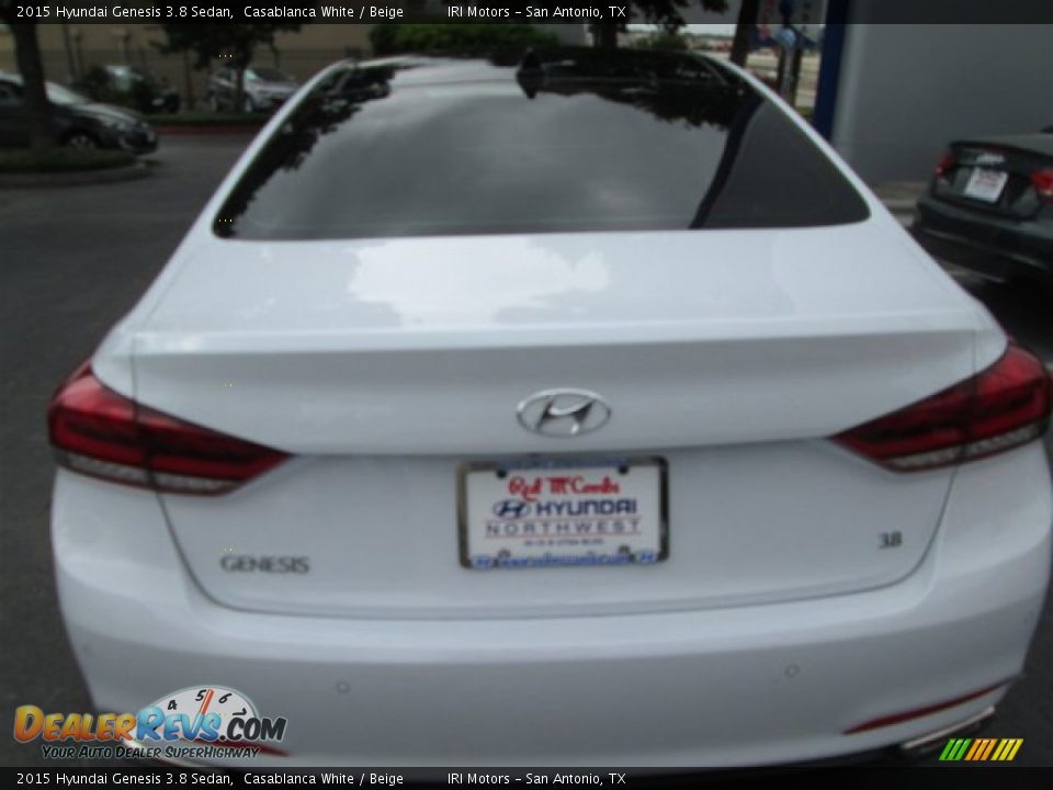 2015 Hyundai Genesis 3.8 Sedan Casablanca White / Beige Photo #5