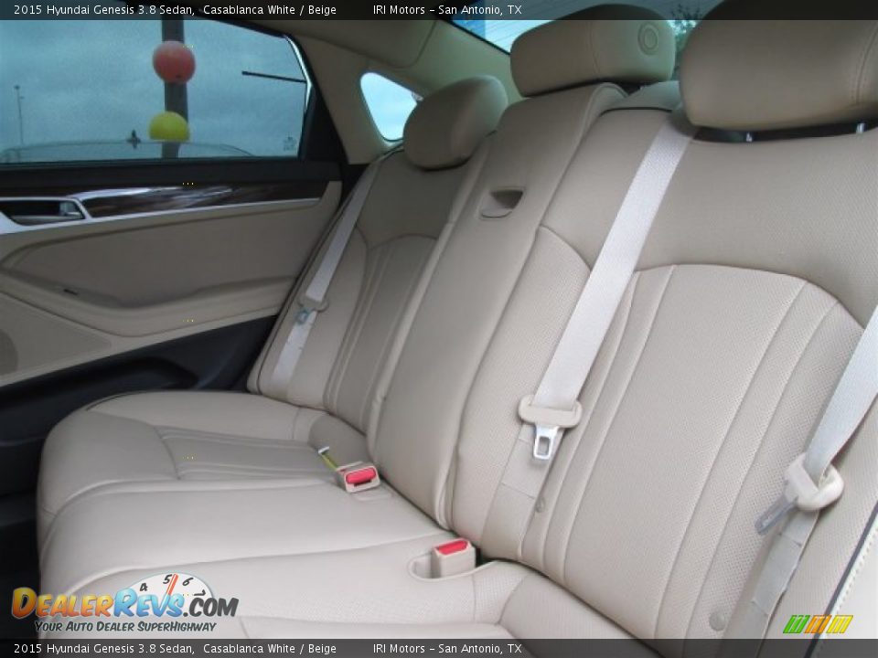 2015 Hyundai Genesis 3.8 Sedan Casablanca White / Beige Photo #9