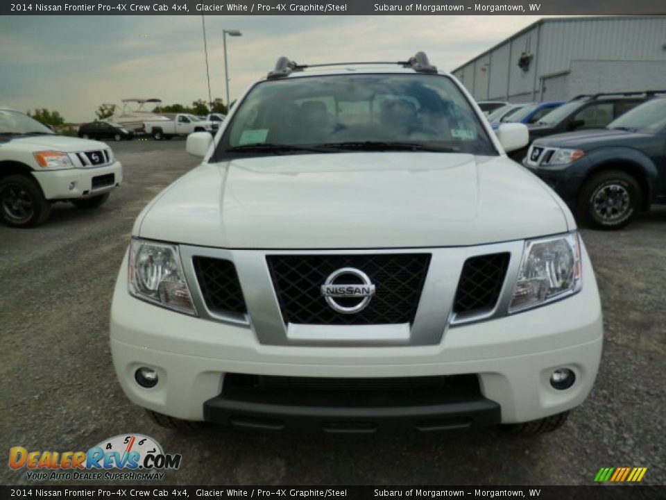 2014 Nissan Frontier Pro-4X Crew Cab 4x4 Glacier White / Pro-4X Graphite/Steel Photo #2