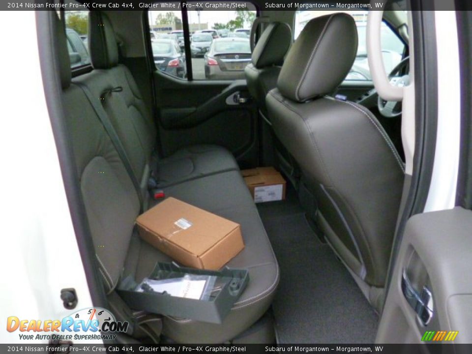2014 Nissan Frontier Pro-4X Crew Cab 4x4 Glacier White / Pro-4X Graphite/Steel Photo #12