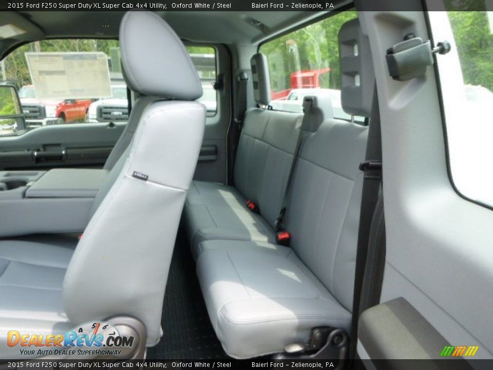 2015 Ford F250 Super Duty XL Super Cab 4x4 Utility Oxford White / Steel Photo #13