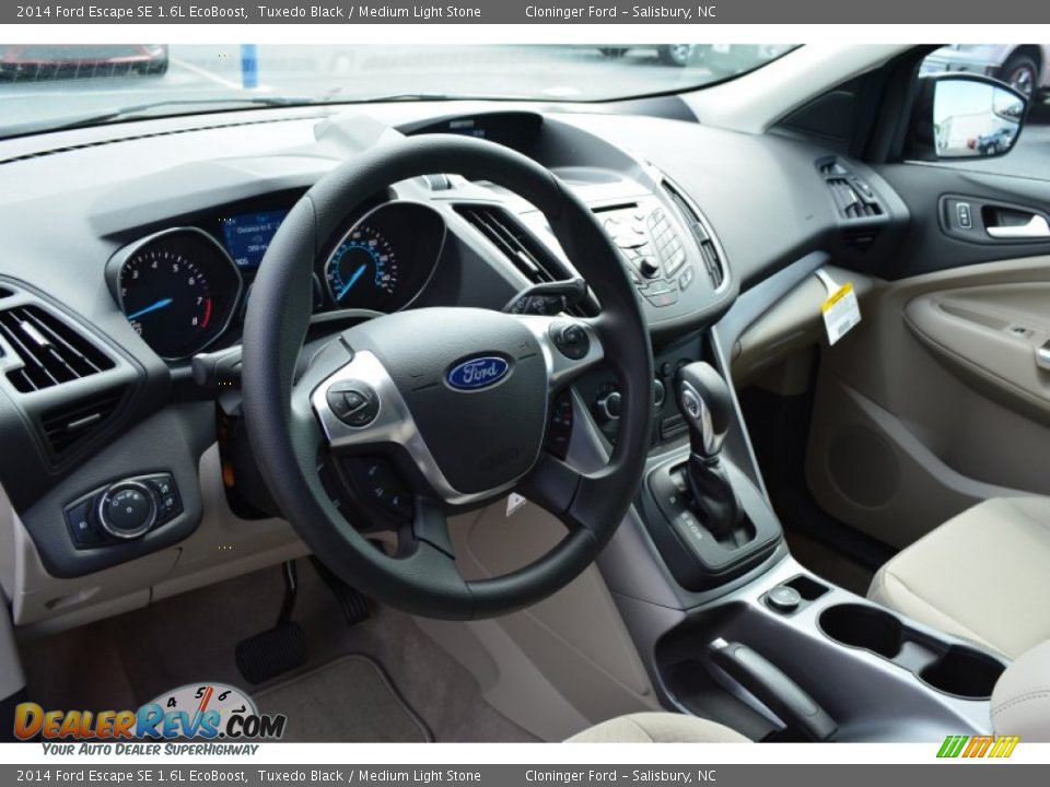 2014 Ford Escape SE 1.6L EcoBoost Tuxedo Black / Medium Light Stone Photo #7