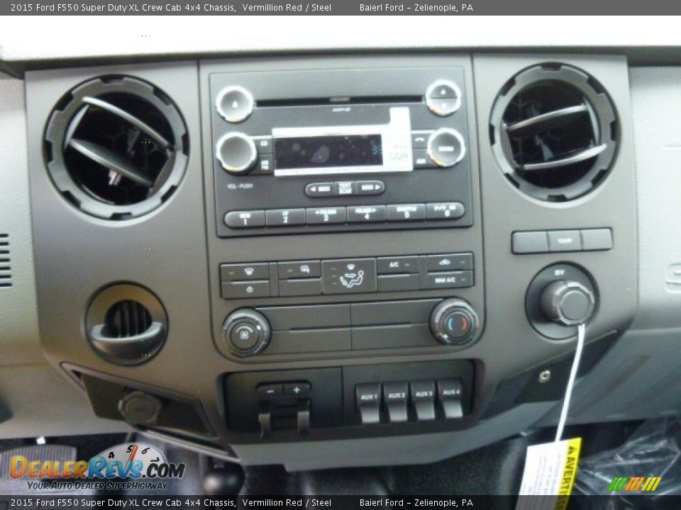 Controls of 2015 Ford F550 Super Duty XL Crew Cab 4x4 Chassis Photo #15