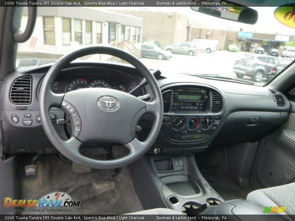 Light Charcoal Interior - 2006 Toyota Tundra SR5 Double Cab 4x4 Photo #10