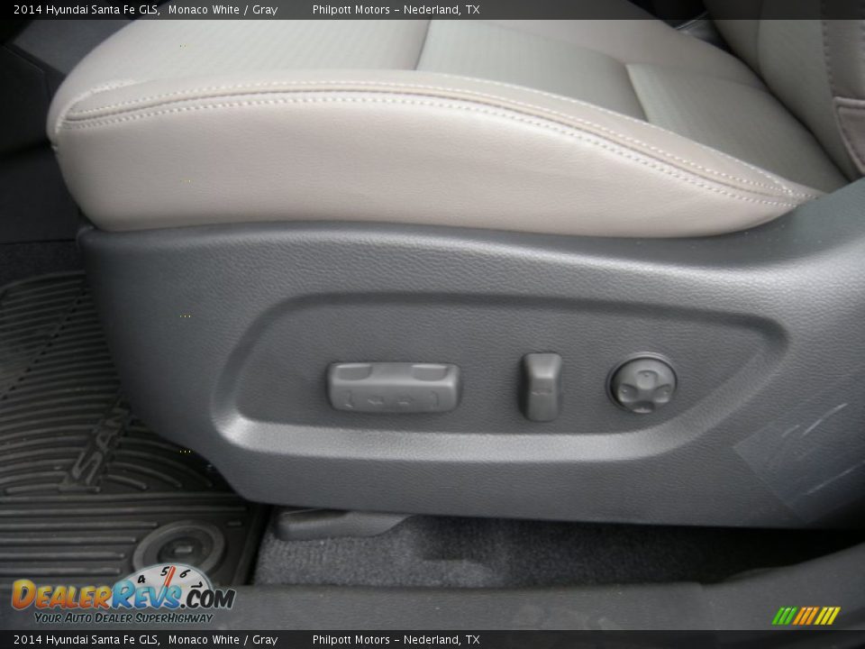 2014 Hyundai Santa Fe GLS Monaco White / Gray Photo #26
