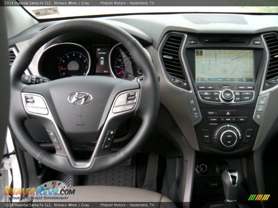 2014 Hyundai Santa Fe GLS Monaco White / Gray Photo #28