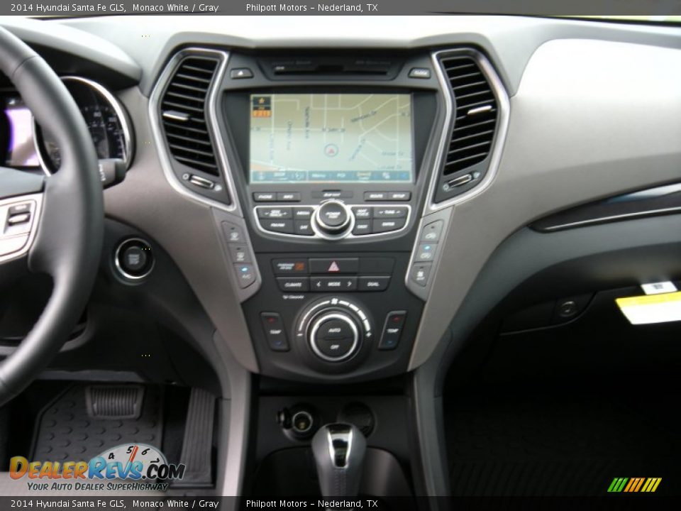 2014 Hyundai Santa Fe GLS Monaco White / Gray Photo #29