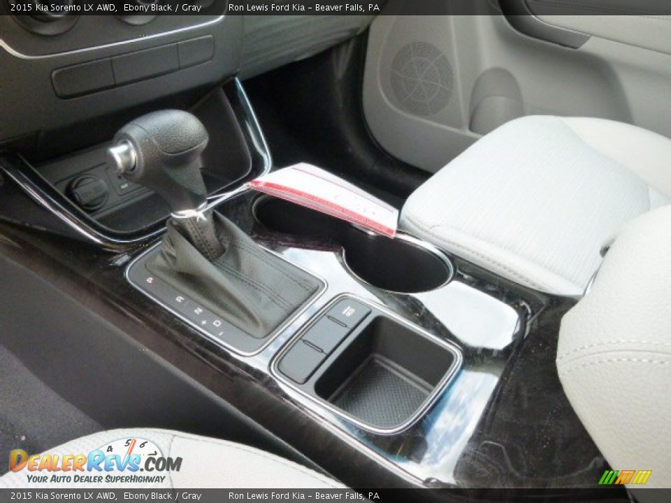 2015 Kia Sorento LX AWD Ebony Black / Gray Photo #17