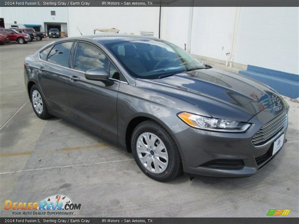 2014 Ford Fusion S Sterling Gray / Earth Gray Photo #2