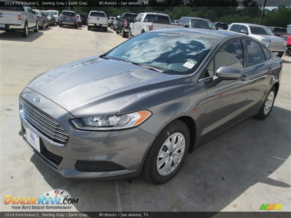 2014 Ford Fusion S Sterling Gray / Earth Gray Photo #4