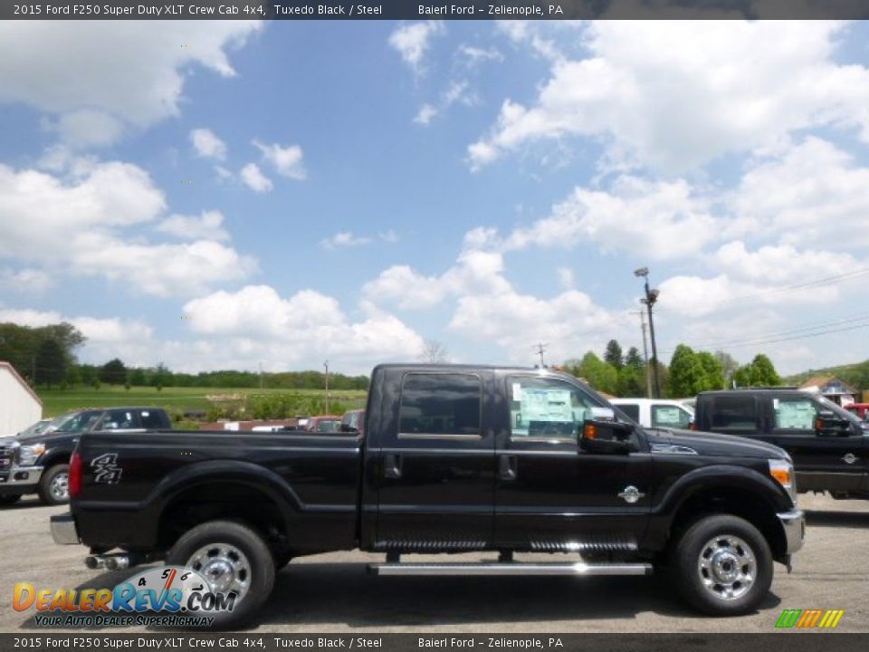 2015 Ford F250 Super Duty XLT Crew Cab 4x4 Tuxedo Black / Steel Photo #1