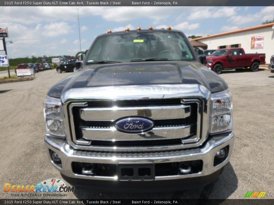 2015 Ford F250 Super Duty XLT Crew Cab 4x4 Tuxedo Black / Steel Photo #3