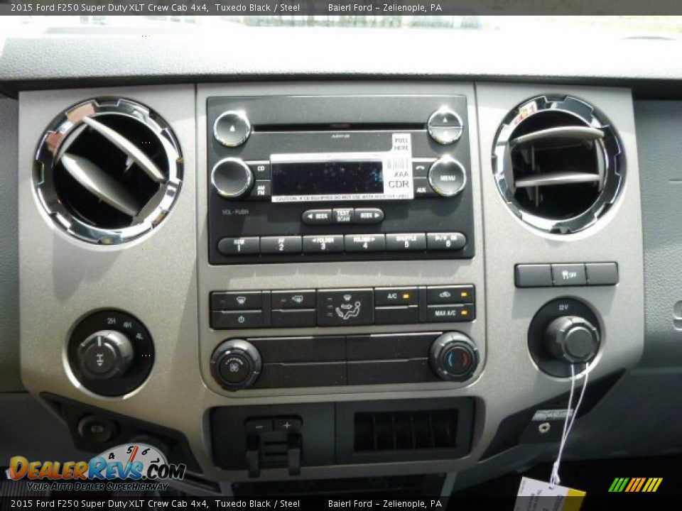 2015 Ford F250 Super Duty XLT Crew Cab 4x4 Tuxedo Black / Steel Photo #15