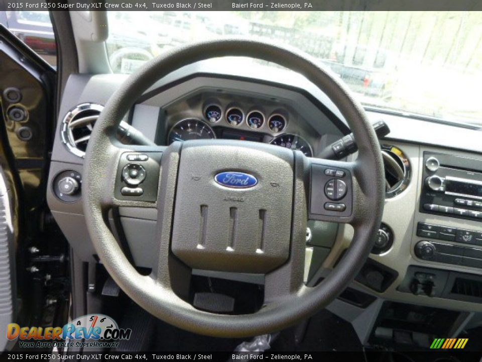 2015 Ford F250 Super Duty XLT Crew Cab 4x4 Tuxedo Black / Steel Photo #18