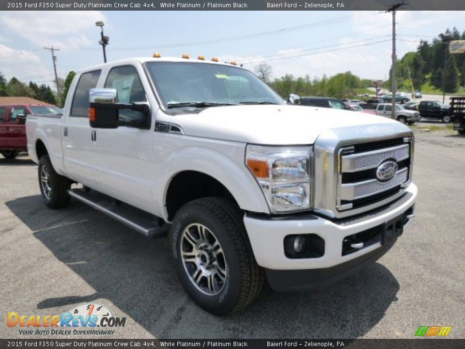 Front 3/4 View of 2015 Ford F350 Super Duty Platinum Crew Cab 4x4 Photo #2