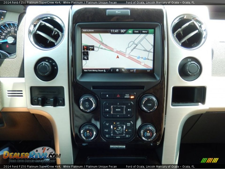2014 Ford F150 Platinum SuperCrew 4x4 White Platinum / Platinum Unique Pecan Photo #11