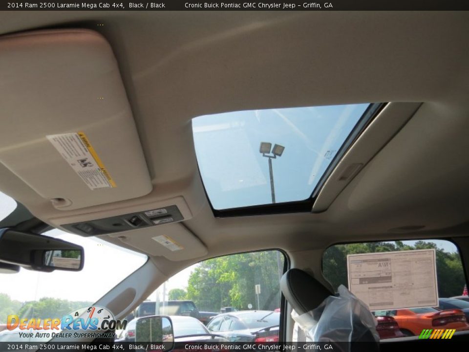 2014 Ram 2500 Laramie Mega Cab 4x4 Black / Black Photo #11