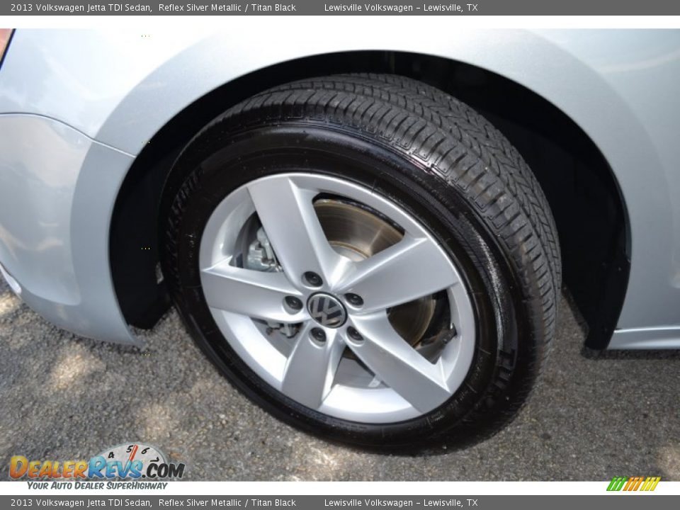 2013 Volkswagen Jetta TDI Sedan Reflex Silver Metallic / Titan Black Photo #22
