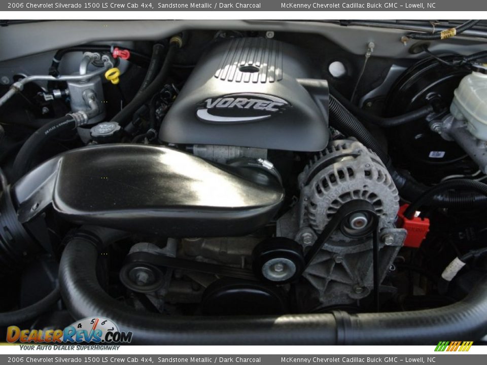2006 Chevrolet Silverado 1500 LS Crew Cab 4x4 Sandstone Metallic / Dark Charcoal Photo #21