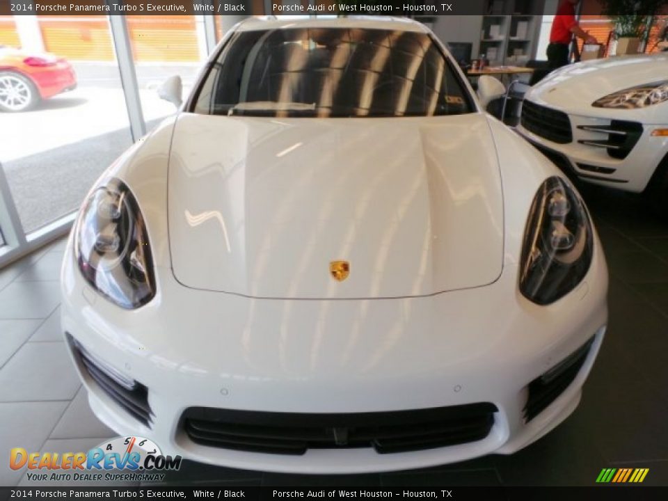2014 Porsche Panamera Turbo S Executive White / Black Photo #2