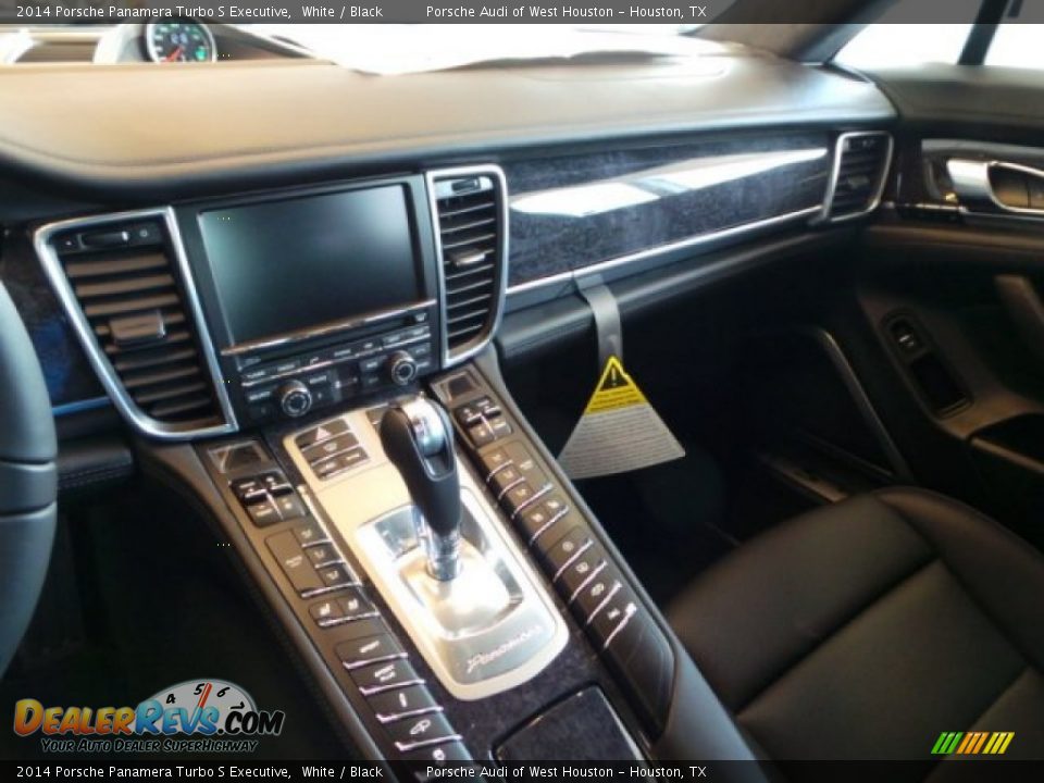 2014 Porsche Panamera Turbo S Executive White / Black Photo #11