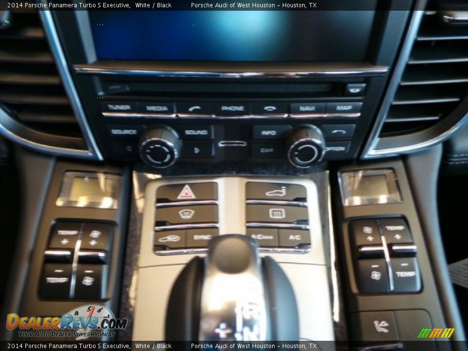 2014 Porsche Panamera Turbo S Executive White / Black Photo #14